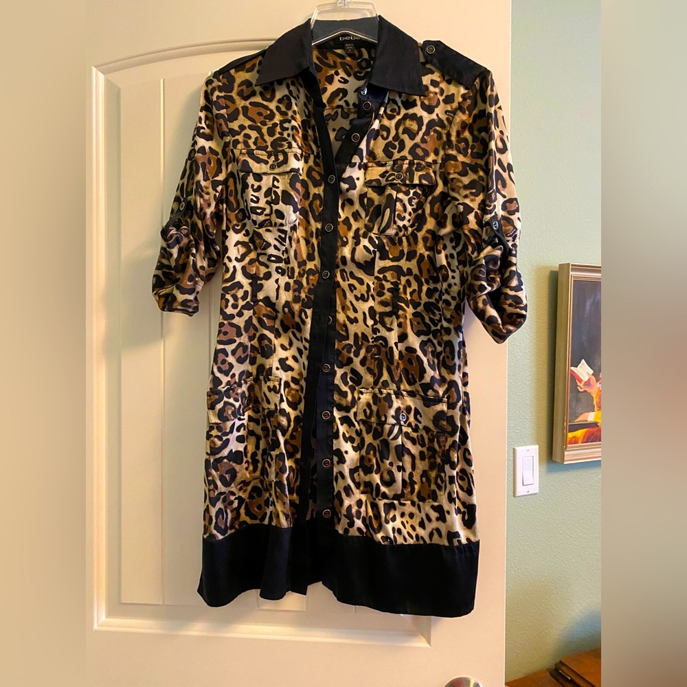 BeBe Blouse